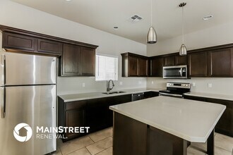 2000 N 36th St in Phoenix, AZ - Building Photo - Building Photo