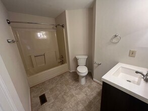 8260 Capitol Cir in King George, VA - Building Photo - Building Photo