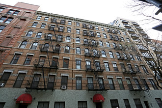 308-316 Mott St in New York, NY - Building Photo - Building Photo