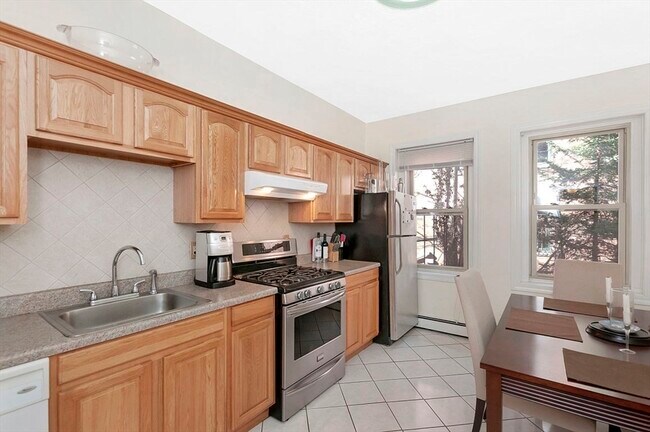 120 Union Pk St in Boston, MA - Building Photo - Building Photo