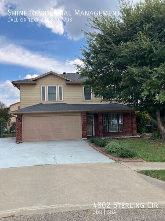 4802 Sterling Cir in Killeen, TX - Building Photo