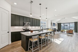 9311 Blackwell Orchard Ln in The Woodlands, TX - Foto de edificio - Building Photo