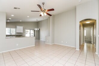 22272 E Via del Rancho in Queen Creek, AZ - Building Photo - Building Photo