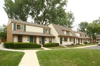 Primary Photo - Forest Glen Apartments in Midland, Michigan