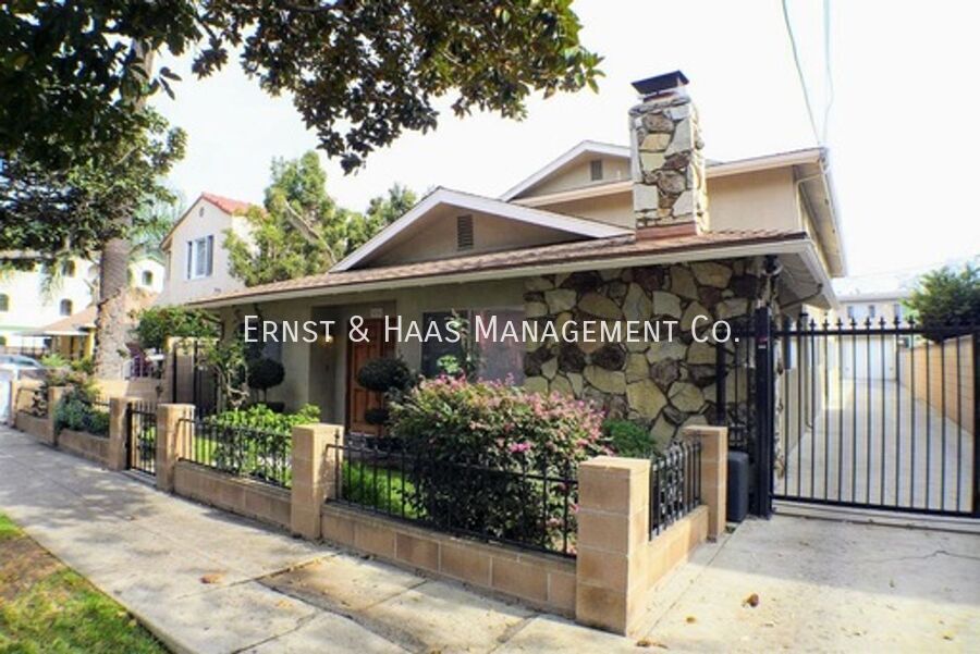 436 Almond Ave in Long Beach, CA - Building Photo