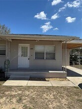 1247 Lakeview Dr in Clermont, FL - Building Photo - Building Photo