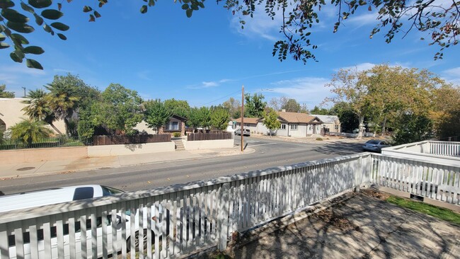 815 main st, Unit FRONT in Roseville, CA - Building Photo - Building Photo