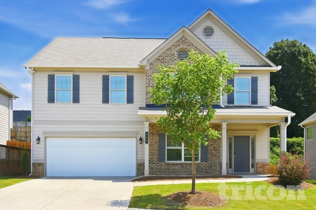 property at 503 Slyfox Ln
