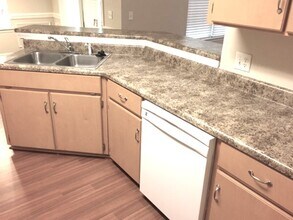 230 Fontenot Dr in Savannah, GA - Building Photo - Building Photo