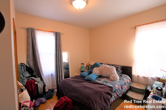 16 Rossmore Rd, Unit #3 in Boston, MA - Building Photo - Building Photo