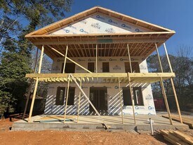 566 Hudson Terrace in Auburn, AL - Building Photo