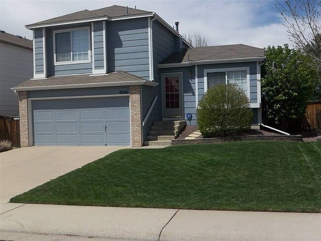 property at 9516 Castle Ridge Cir
