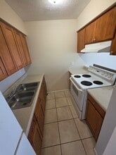 5230 SE 31st St, Unit 5230C in Ocala, FL - Building Photo - Building Photo