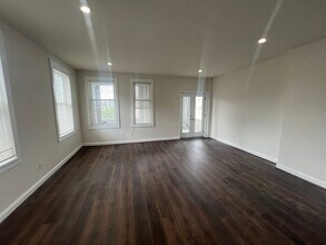 1737 Columbia Rd NW in Washington, DC - Building Photo - Building Photo