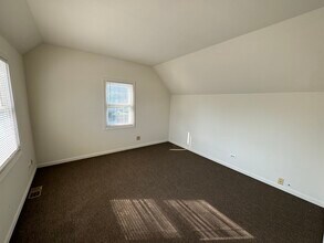 104 W Illinois St in Wheaton, IL - Building Photo - Building Photo