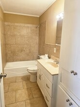 1301 Meadowview Dr in Bossier City, LA - Building Photo - Building Photo