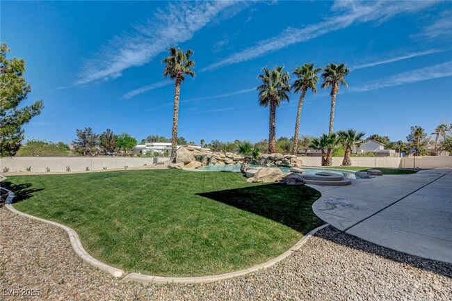 property at 10550 Patrington Ct