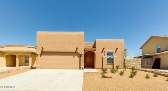 3256 Bell Point Dr in El Paso, TX - Building Photo