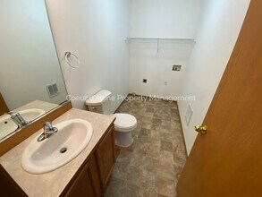 32554 7th Ave in Spirit Lake, ID - Building Photo - Building Photo