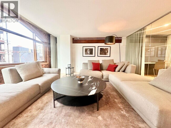 550 Beatty St in Vancouver, BC - Building Photo - Building Photo