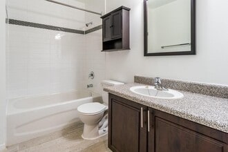 Silverstone Townhomes in Toronto, ON - Building Photo - Building Photo