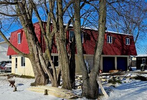 19 Lloyd Dr in Cheektowaga, NY - Building Photo