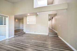 4312 Botticelli in Lake Oswego, OR - Building Photo - Building Photo