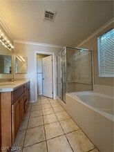 985 Blossom Meadows Pl in Henderson, NV - Building Photo - Building Photo