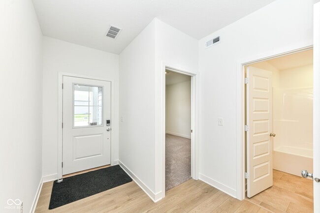 16913 Sherwin Ct in Noblesville, IN - Building Photo - Building Photo