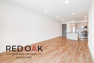 453 S Kenmore Ave in Los Angeles, CA - Building Photo - Building Photo