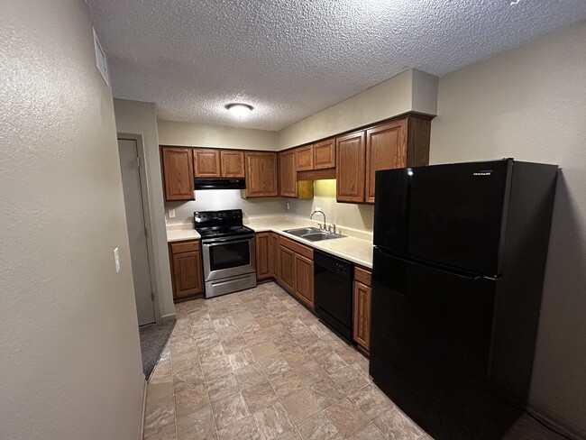 9123 E 85th Pl, Unit 9123 E 85th Pl