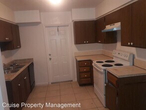 3800 Riverside Dr in Coral Springs, FL - Building Photo - Building Photo