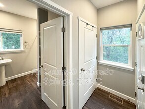 614 E Boulder St in Colorado Springs, CO - Building Photo - Building Photo