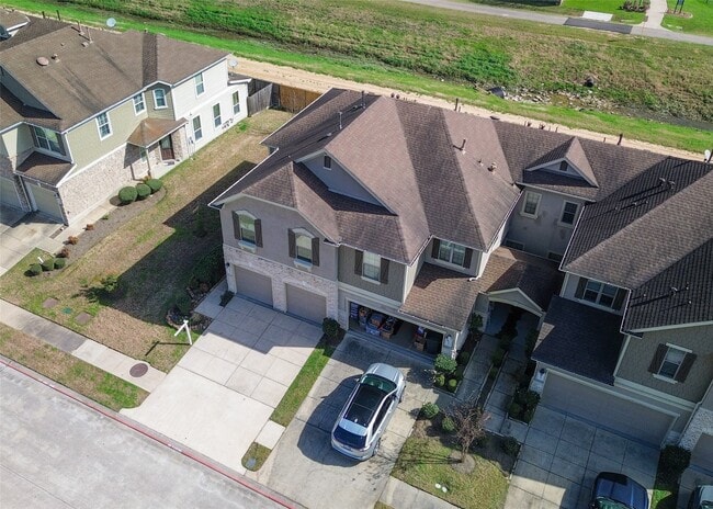 property at 16026 Limestone Lake Dr