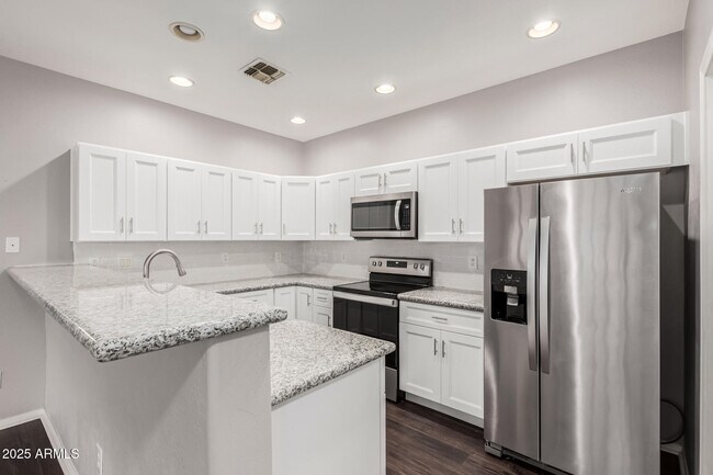 property at 12050 N Panorama Dr