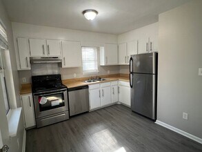 715 Ellington St in Raleigh, NC - Building Photo - Building Photo