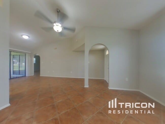 217 Seasons Dr in Punta Gorda, FL - Building Photo - Building Photo