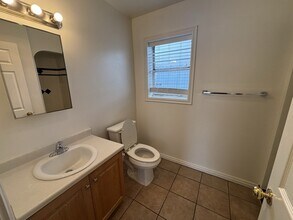 1675 S State St in Orem, UT - Building Photo - Building Photo