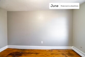 Private bedroom in 4 bed/2 bath Home in Boston, MA - Building Photo - Building Photo