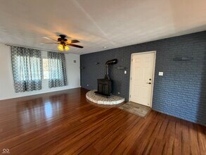 5585 Gallagher Dr in Greenwood, IN - Building Photo - Building Photo