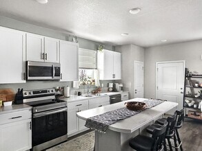 260 Pawnee Rd in Ault, CO - Building Photo - Building Photo