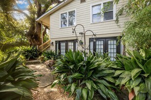 1338 Wolfe St in Jacksonville, FL - Building Photo