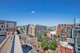 450 Massachusetts Ave NW in Washington, DC - Building Photo - Building Photo