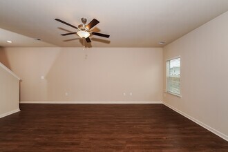 525 Clover Cir in Springville, AL - Building Photo - Building Photo