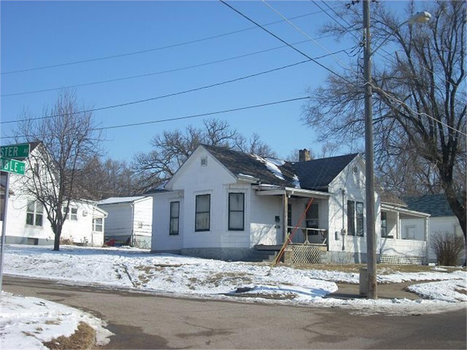 420 S Foster Ave in Ottumwa, IA - Building Photo