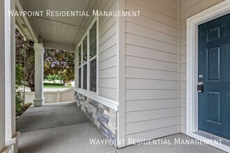 1142 W Parkstone St in Meridian, ID - Building Photo - Building Photo