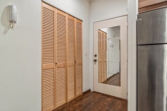 1828 11th Ave in Seattle, WA - Building Photo - Building Photo