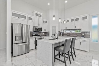5519 N Chula Vista St in Pharr, TX - Building Photo - Building Photo