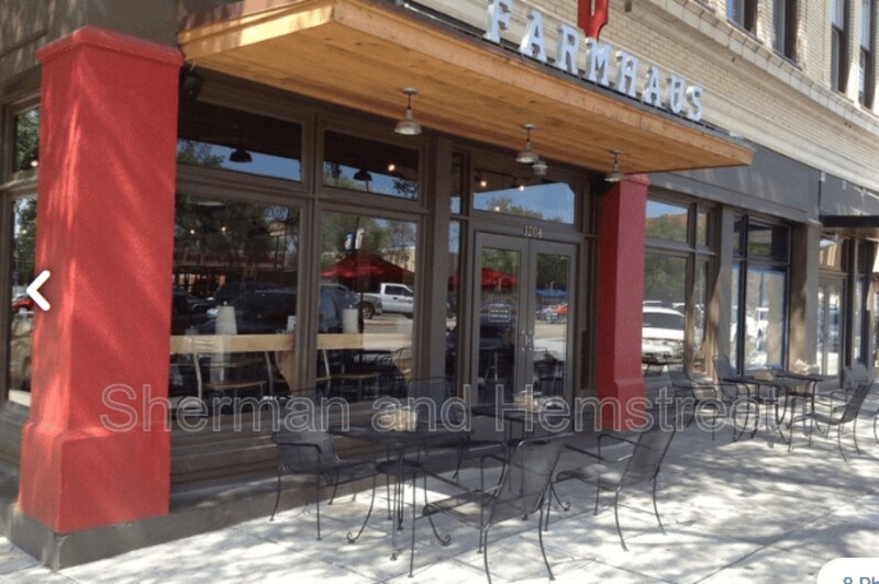 1204 Broad St in Augusta, GA - Building Photo