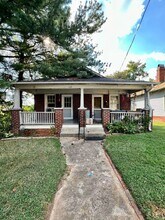 120 S Poplar St in Winston-Salem, NC - Building Photo - Building Photo